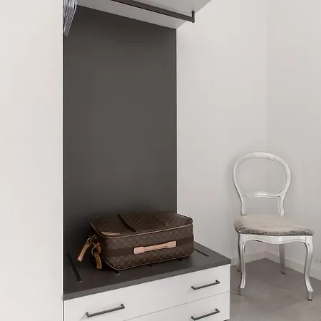 Comfortable Just A Short Walk From The Lake! * Tremezzo